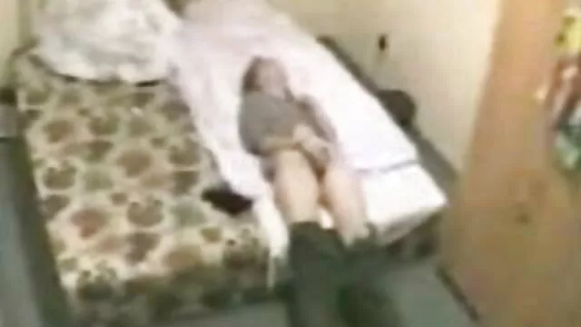 Gadis xxx jepang hd puas dengan rasa ingin tahu vagina cebol