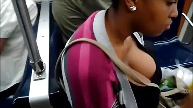 Purple storm video xxx jepang 3gp berikan blow job pada teman.