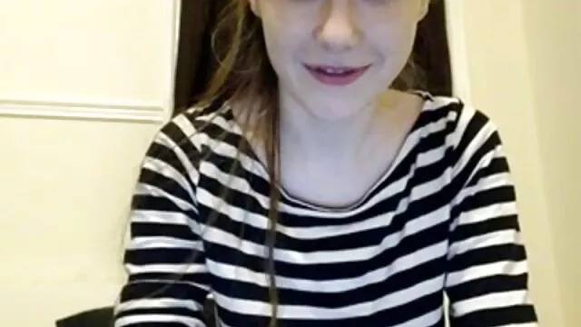 Ibu jepang xxx pron Natasha James mendapatkan minum sementara orang-orang menonton