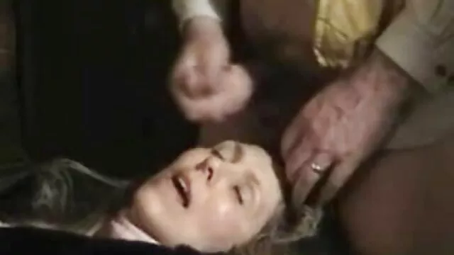 Chloe hilang, maka studio. sex video porn jepang