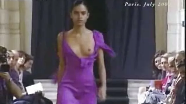 Manajemen Gym adalah mencukur untuk seorang gadis pernikahan bokep semi jepang xxx