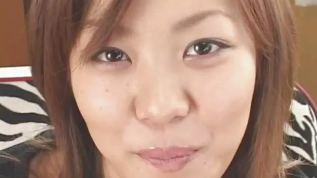 Gadis dengan sabit selingkuh jepang xx pergi untuk orgasme di mandi